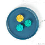 Uncanny Brands Bluey Cake Pop Maker