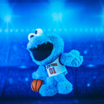 Bleacher Creatures New York Knicks Sesame Street Cookie Monster 8" Kuricha Plush
