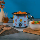 Uncanny Brands Disney Winnie the Pooh and Friends 2-Qt Slow Cooker