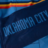 Snuggie Oklahoma City Thunder – The Original Wearable Blanket with Sleeves & Pockets | Super Soft Fleece | As Seen on TV | Officially Licensed NBA Gear