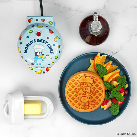 Uncanny Brands Bluey Mini Waffle Maker