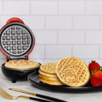 Uncanny Brands Dr. Seuss Grinch Mini Waffle Maker