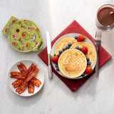 Uncanny Brands Dr. Seuss Grinch Mini Waffle Maker