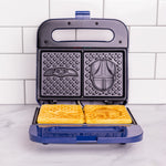 Uncanny Brands Star Wars Mandalorian Bounty Hunter & Baby Yoda Waffle Maker