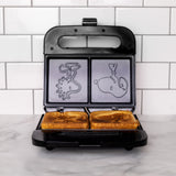 Uncanny Brands Peanuts Snoopy Sandwich Maker