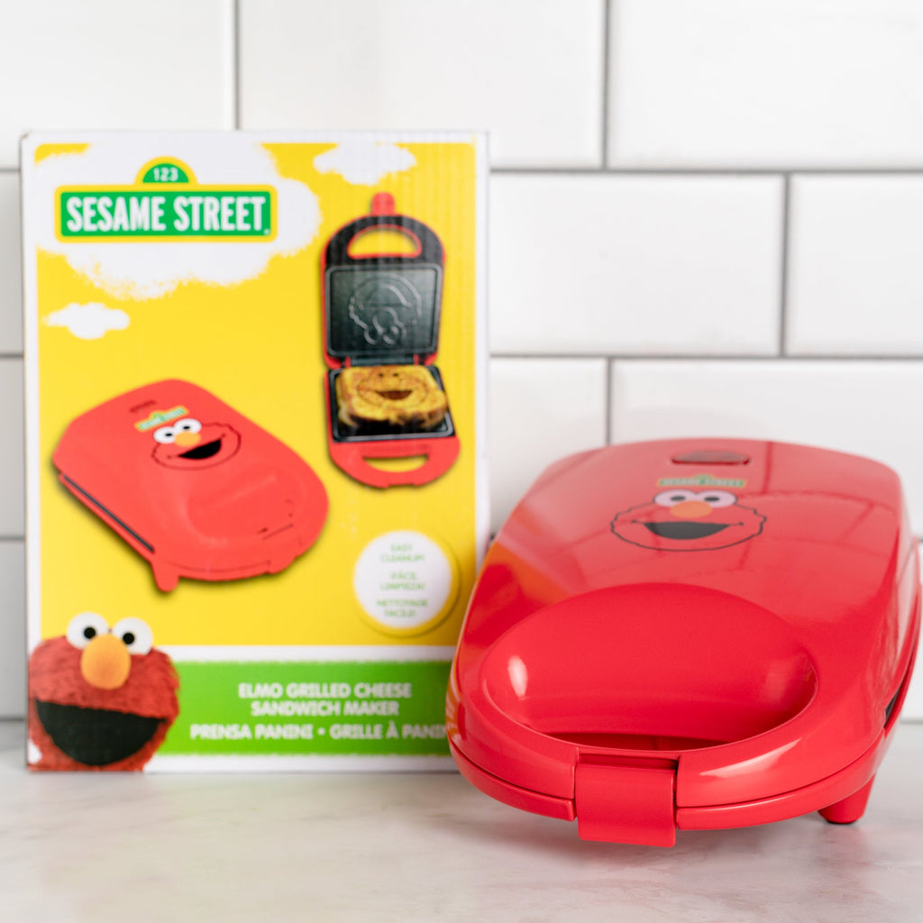 Pokémon Grilled Cheese Maker - Uncanny Brands