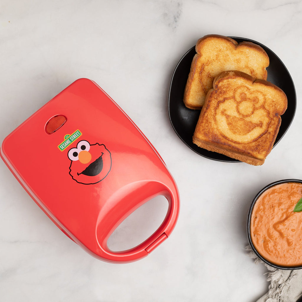 Jurassic Park Grilled Cheese Maker - Uncanny Brands