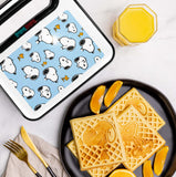 Uncanny Brands Peanuts Snoopy & Woodstock Double-Square Waffle Maker