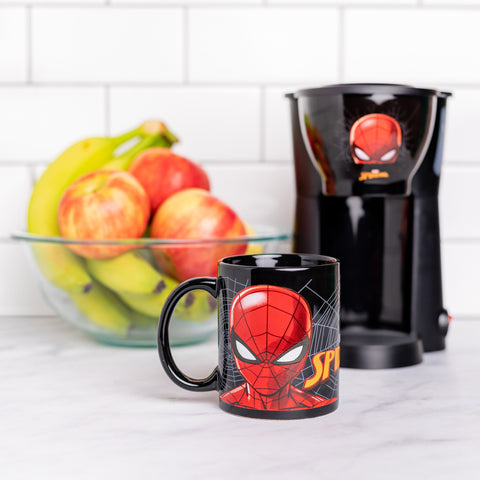 Uncanny Brands Marvel's Deadpool Mug Warmer with Mug