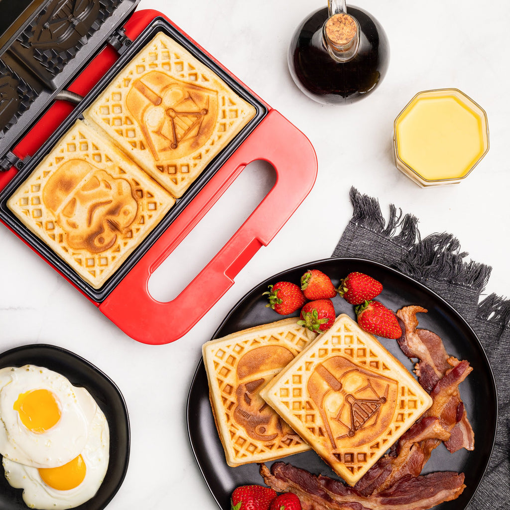 Uncanny Brands Star Wars Grilled Cheese Maker 