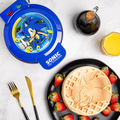 Uncanny Brands Sonic the Hedgehog Waffle Maker
